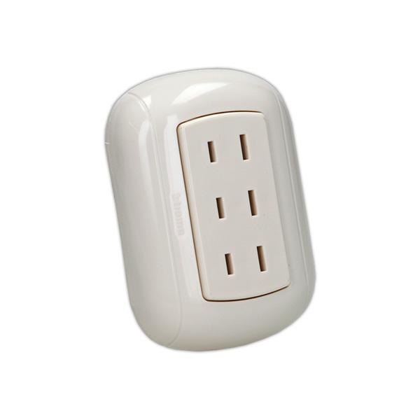 Tomacorriente Sobrepuesto Triple